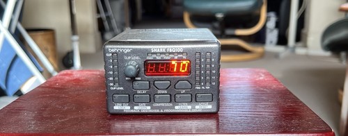 Behringer feedback destroyer - behringer,