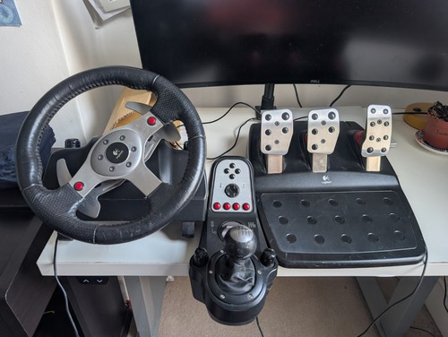 Logitech g25 racing steering - logitech,